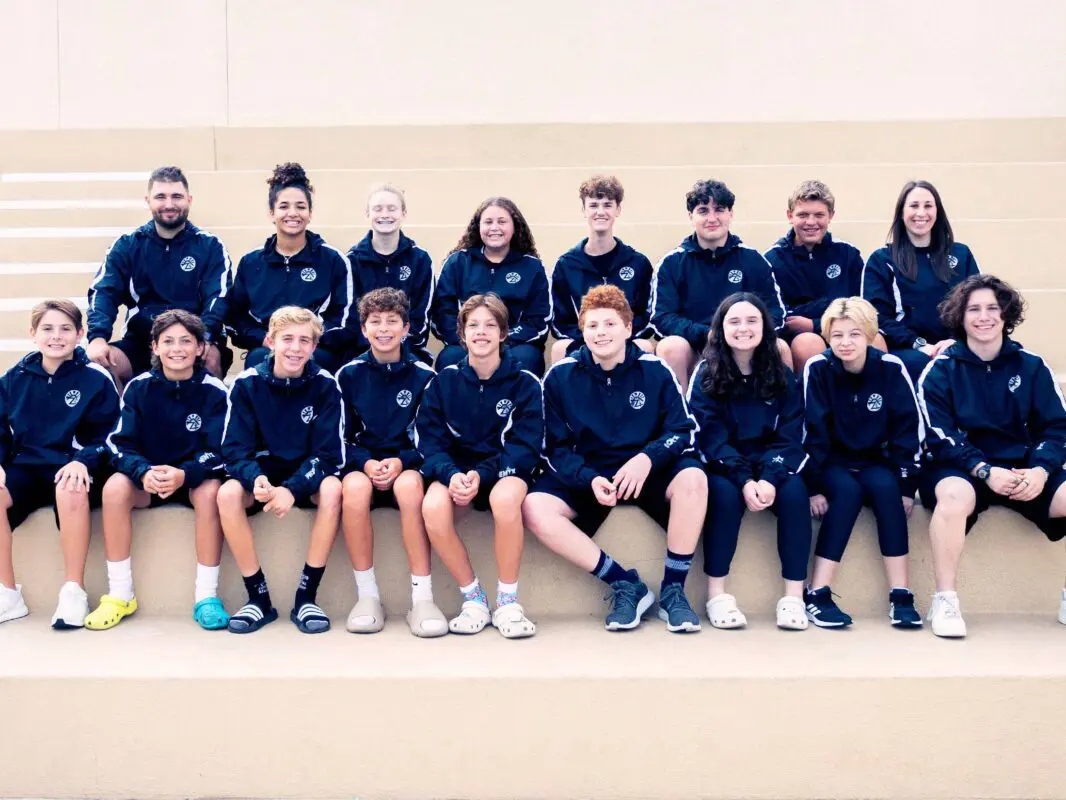A group of teenagers ready for Maccabi.
